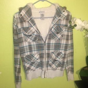 Beautiful sweater ❤ size Medium